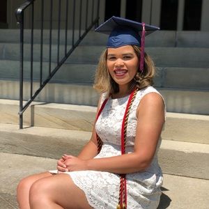 Meet your Posher, Marissa